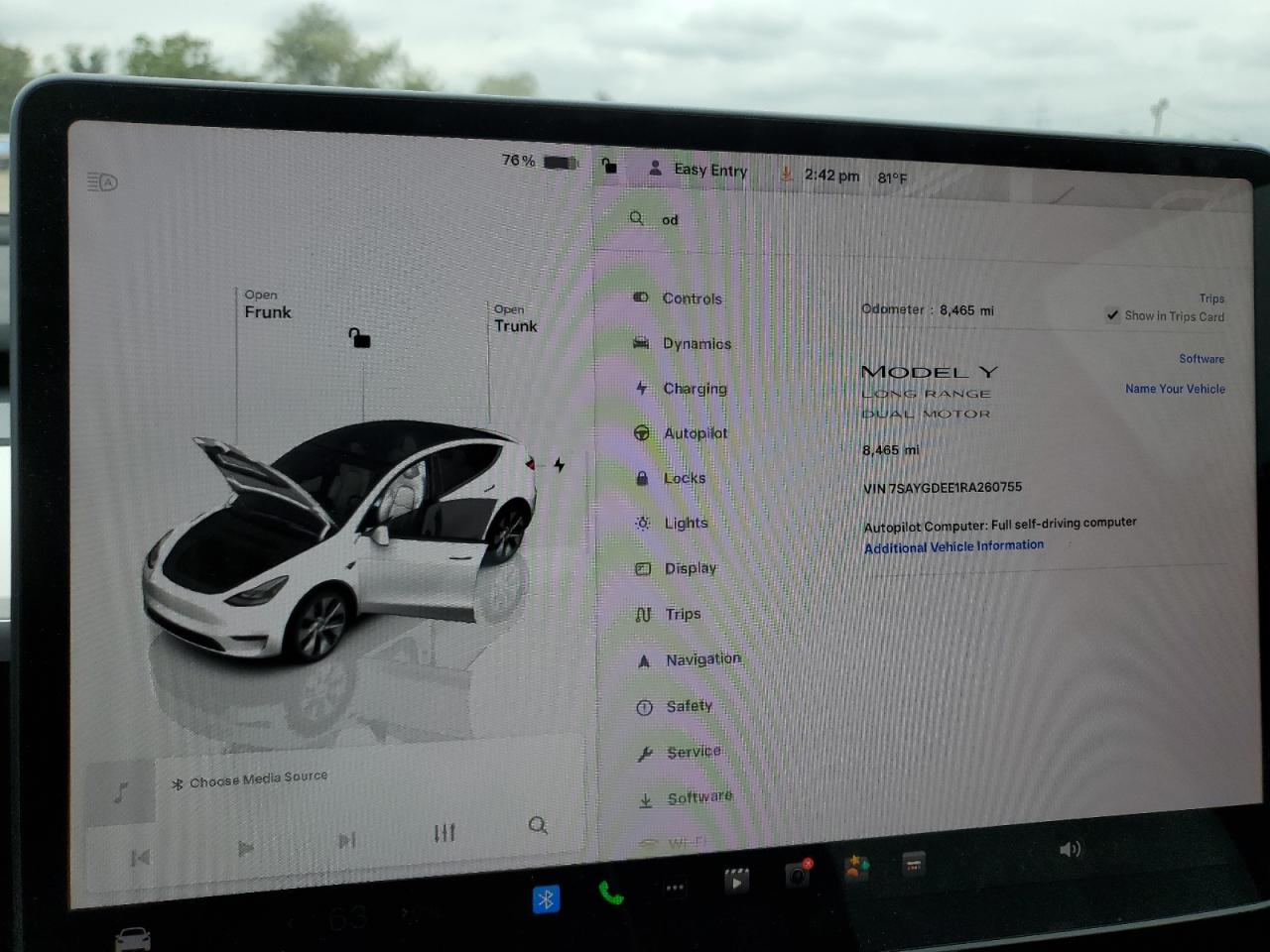 7SAYGDEE1RA260755 2024 Tesla Model Y