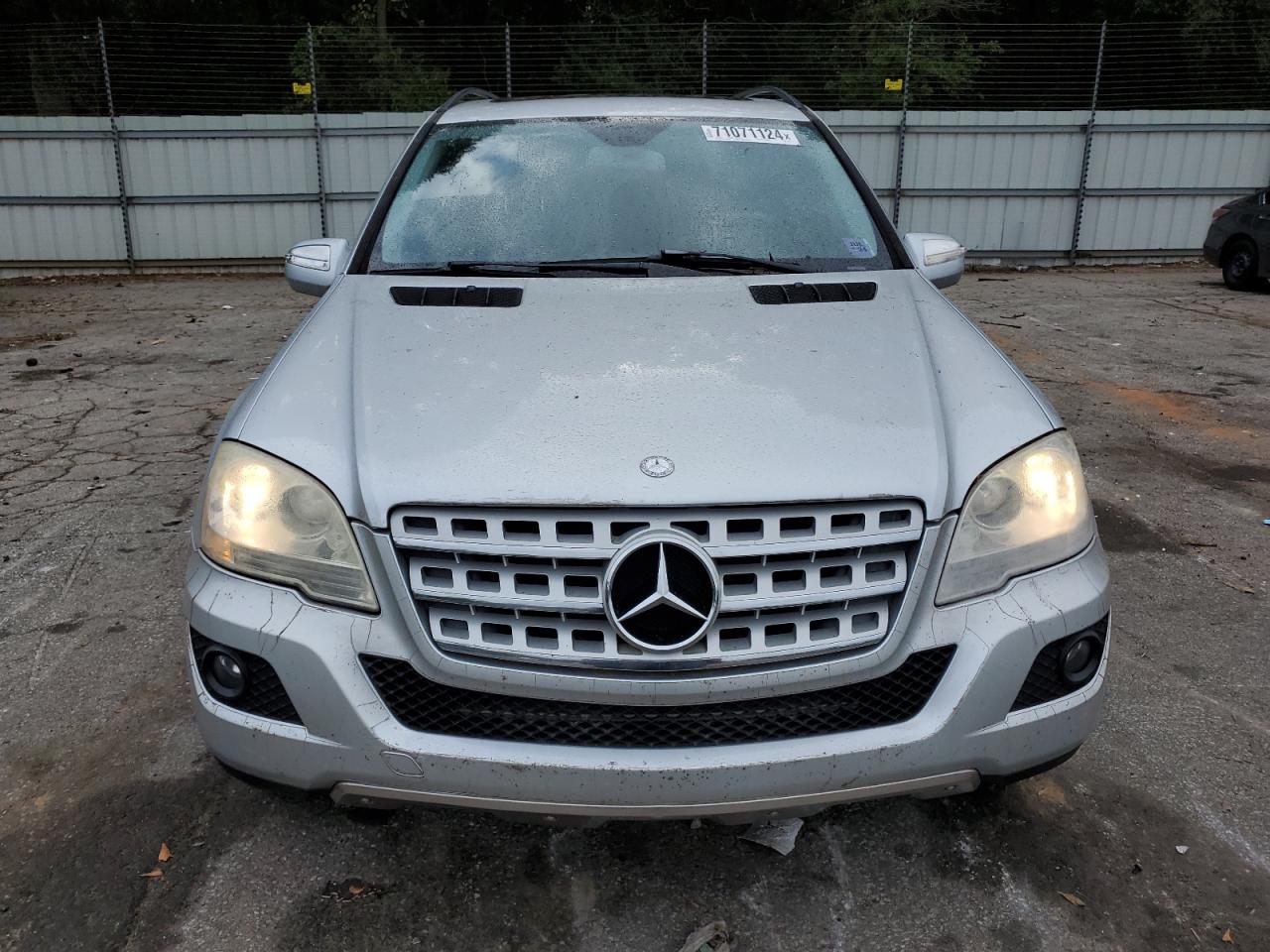 4JGBB86E49A514103 2009 Mercedes-Benz Ml 350