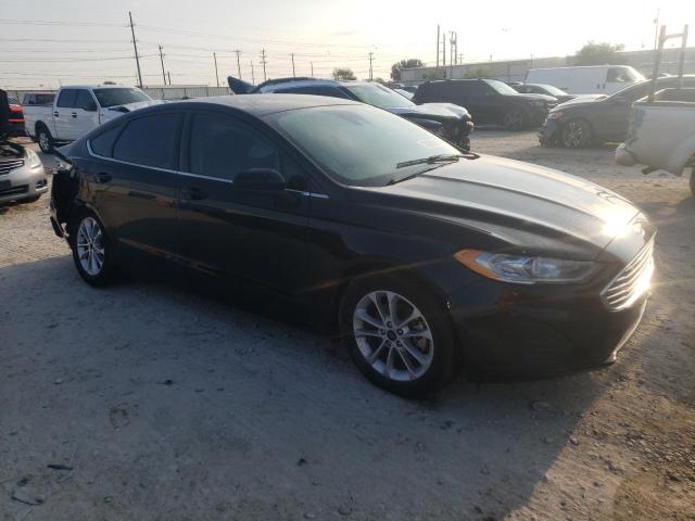 3FA6P0HD4LR111058 Ford Fusion SE 4