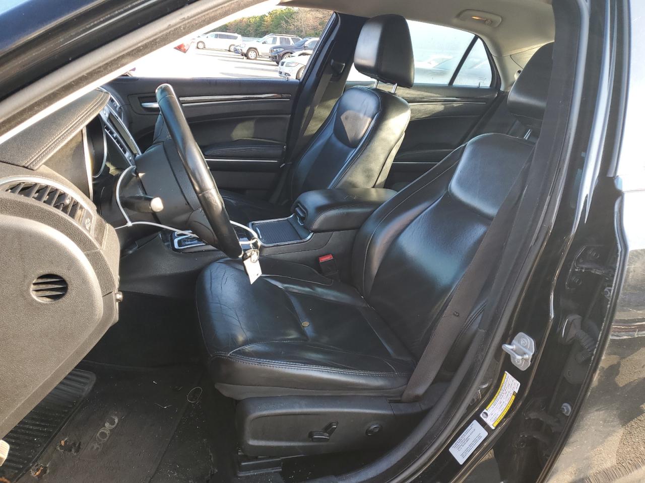 2015 Chrysler 300 Limited VIN: 2C3CCAAG5FH815504 Lot: 71188924