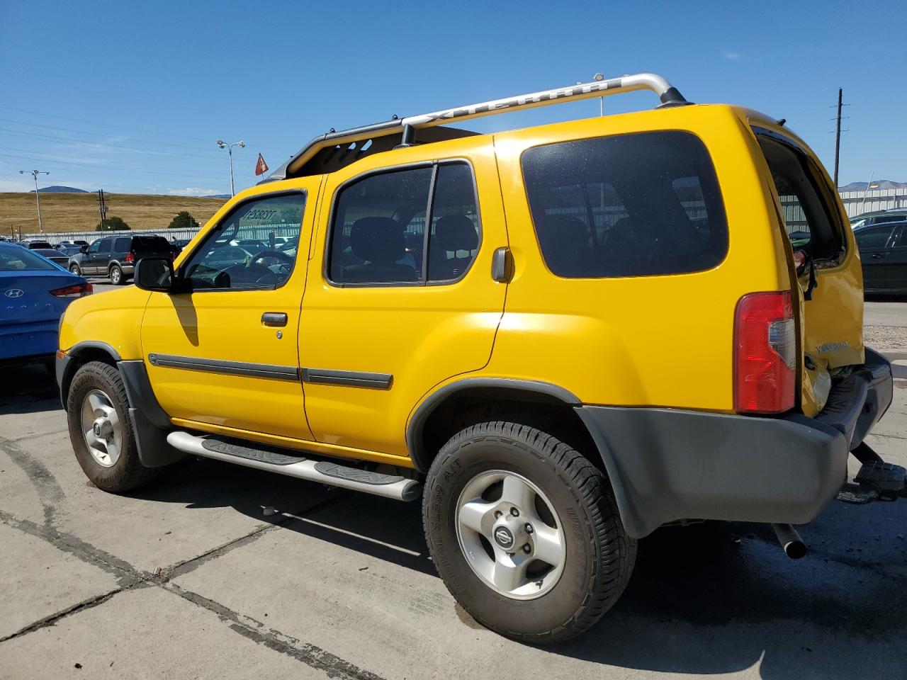 2002 Nissan XTerra - Image 2