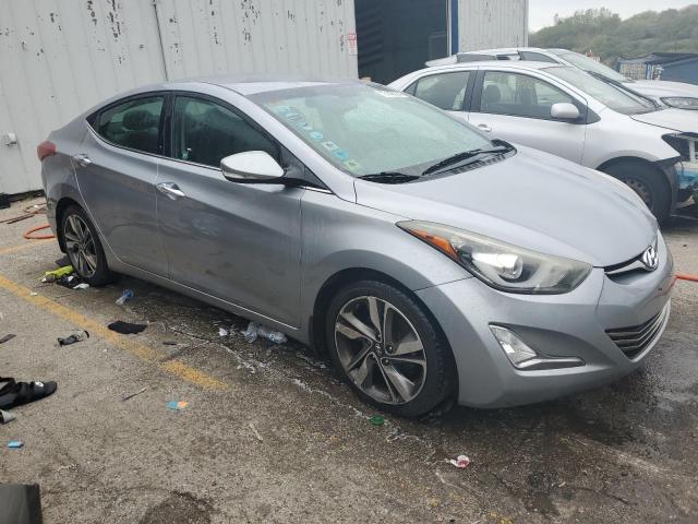  HYUNDAI ELANTRA 2015 Srebrny