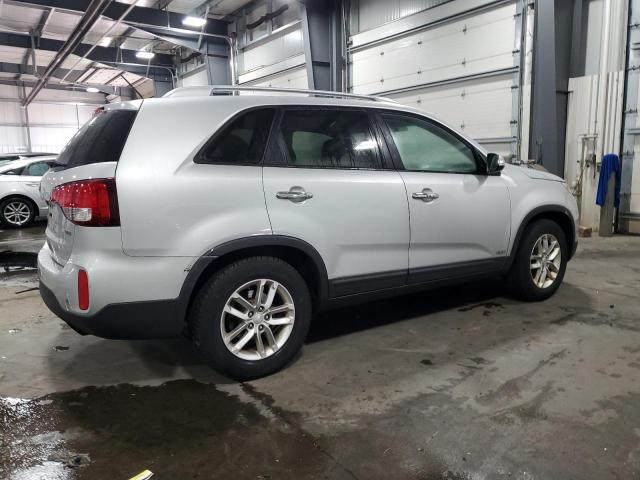  KIA SORENTO 2015 Сріблястий