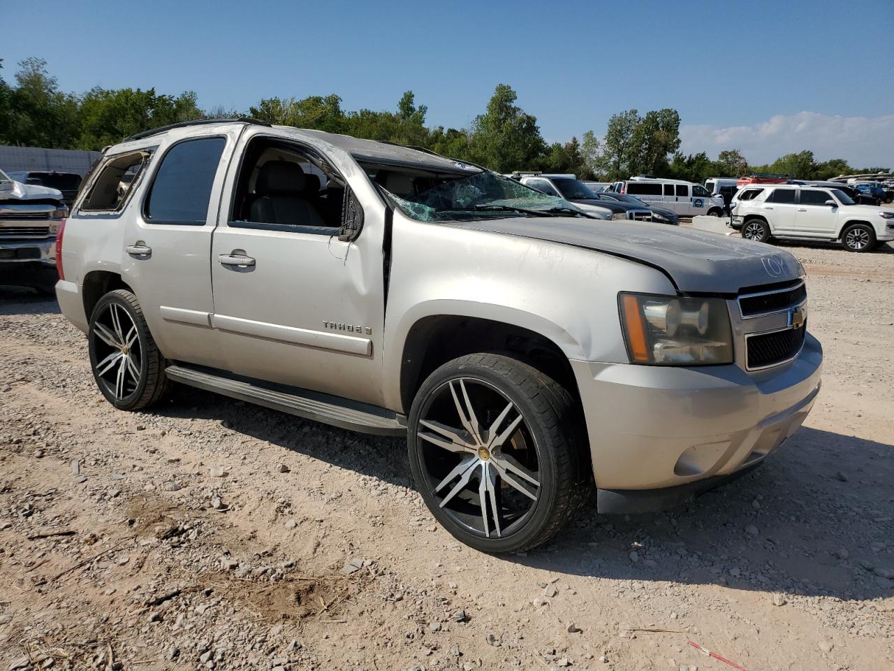 2007 Chevrolet Tahoe - Image 4