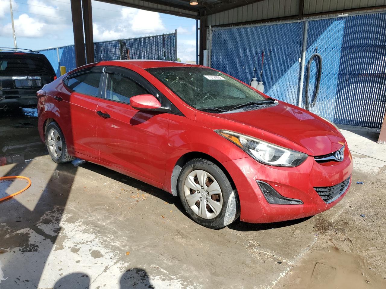 2016 Hyundai Elantra - Image 4