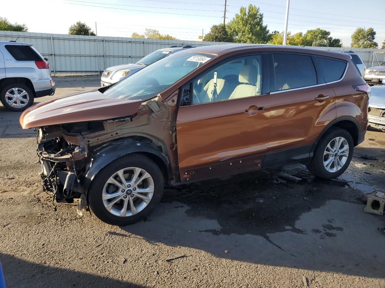 1FMCU0GD7HUB03877 2017 FORD ESCAPE - Image 1
