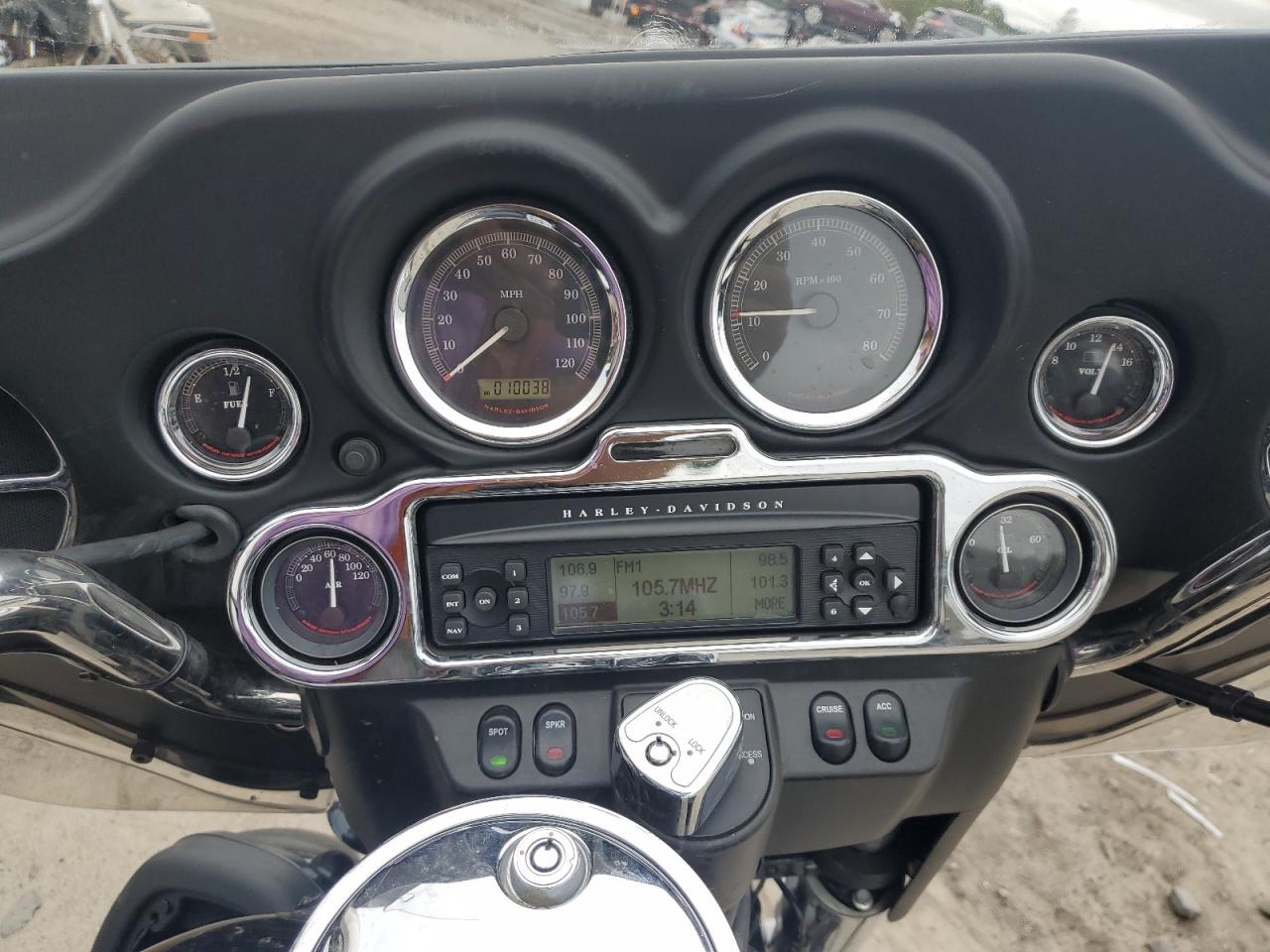 2007 Harley-Davidson Flhtcui VIN: 1HD1FC4107Y685084 Lot: 72709914