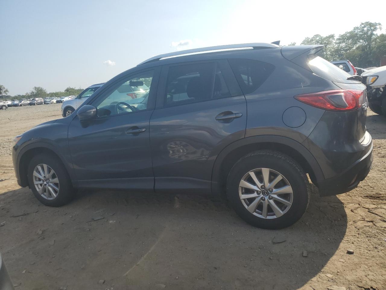 JM3KE4CY8G0754588 2016 MAZDA CX-5 - Image 2