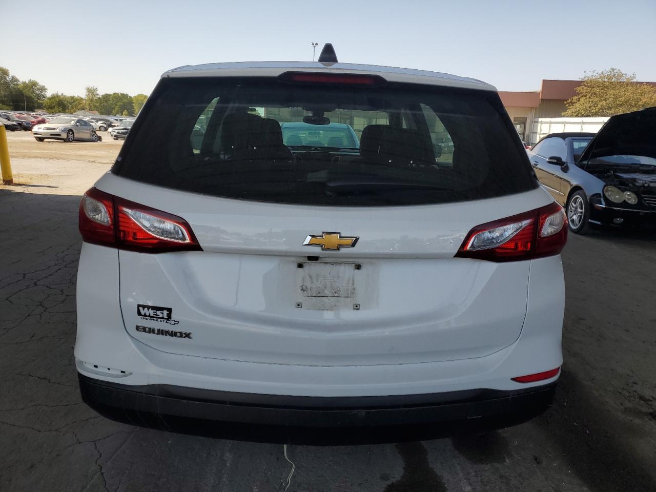 2020 Chevrolet Equinox Ls VIN: 3GNAXHEV1LS573044 Lot: 71410134