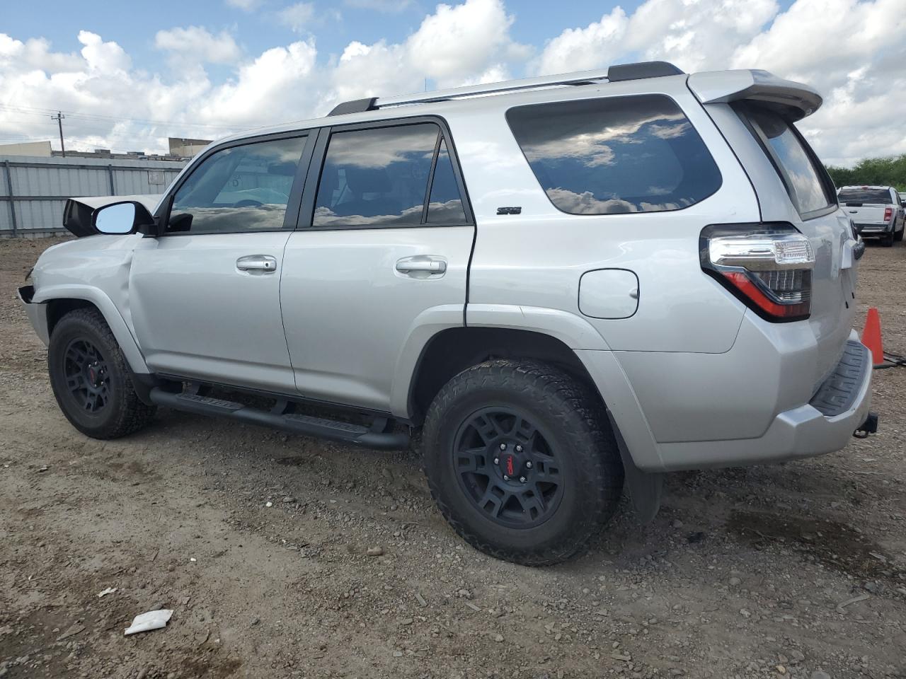 2022 Toyota 4Runner - Image 2