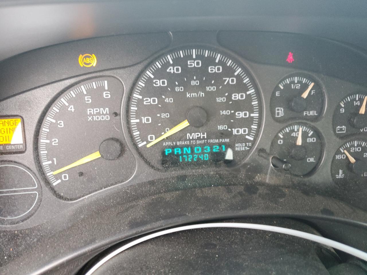 2001 Chevrolet Silverado - Image 9