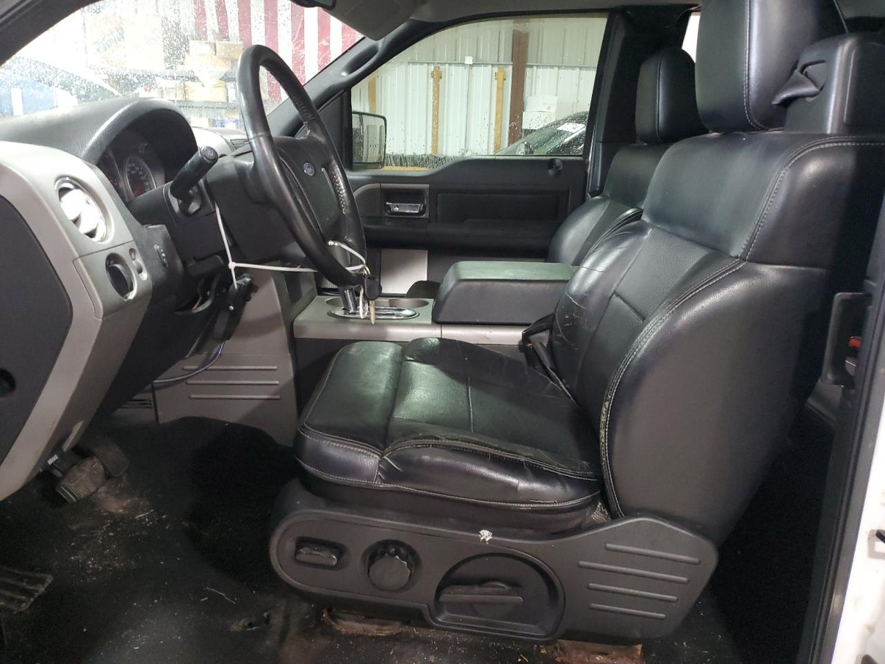 2004 Ford F150 VIN: 1FTPX04524KA02262 Lot: 72975114