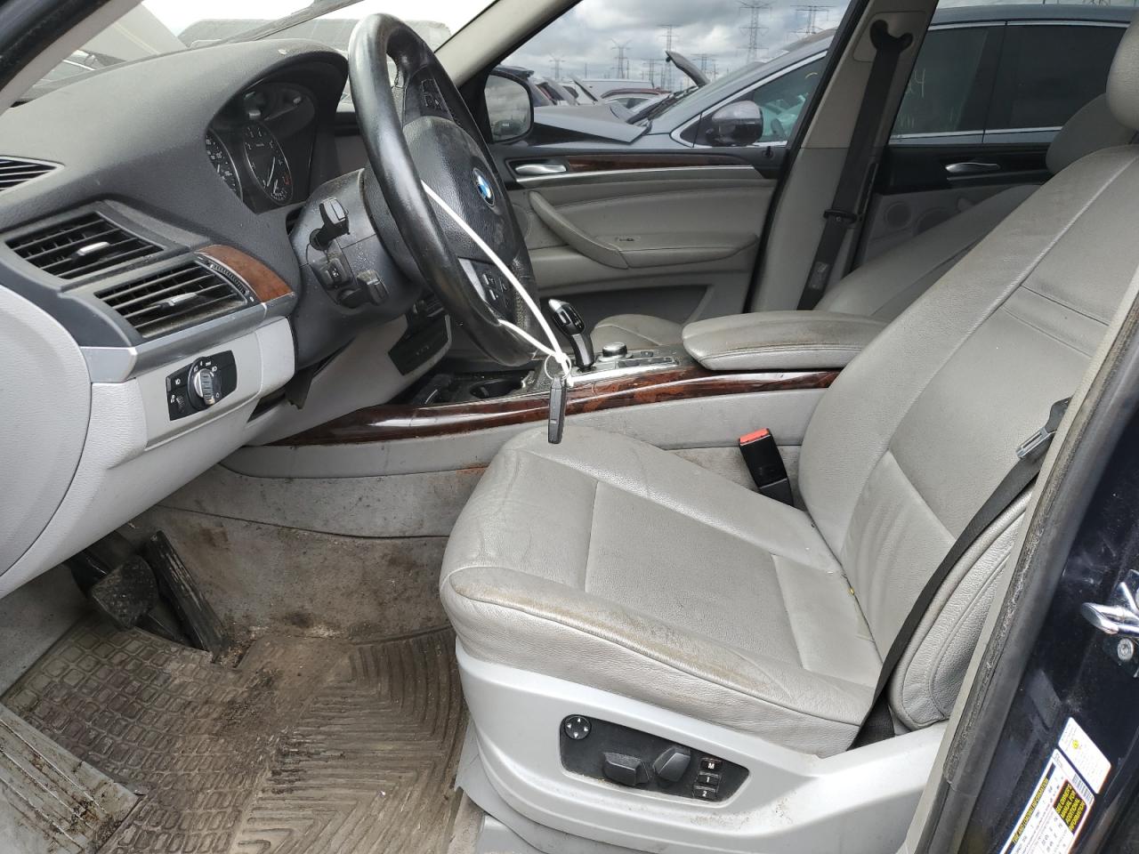 5UXFE83518L166330 2008 BMW X5 4.8I