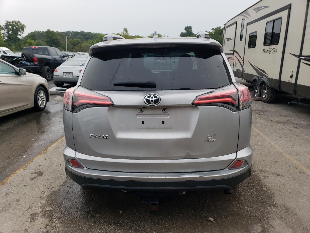 2016 Toyota Rav4 Le VIN: 2T3BFREV0GW495306 Lot: 70912264