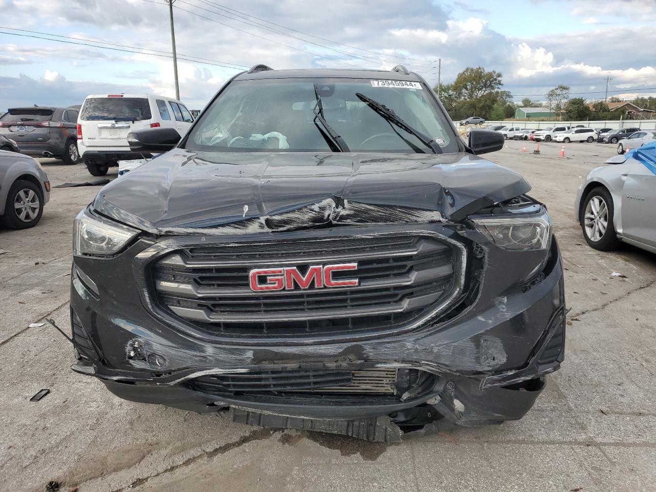 2020 GMC Terrain - Image 5