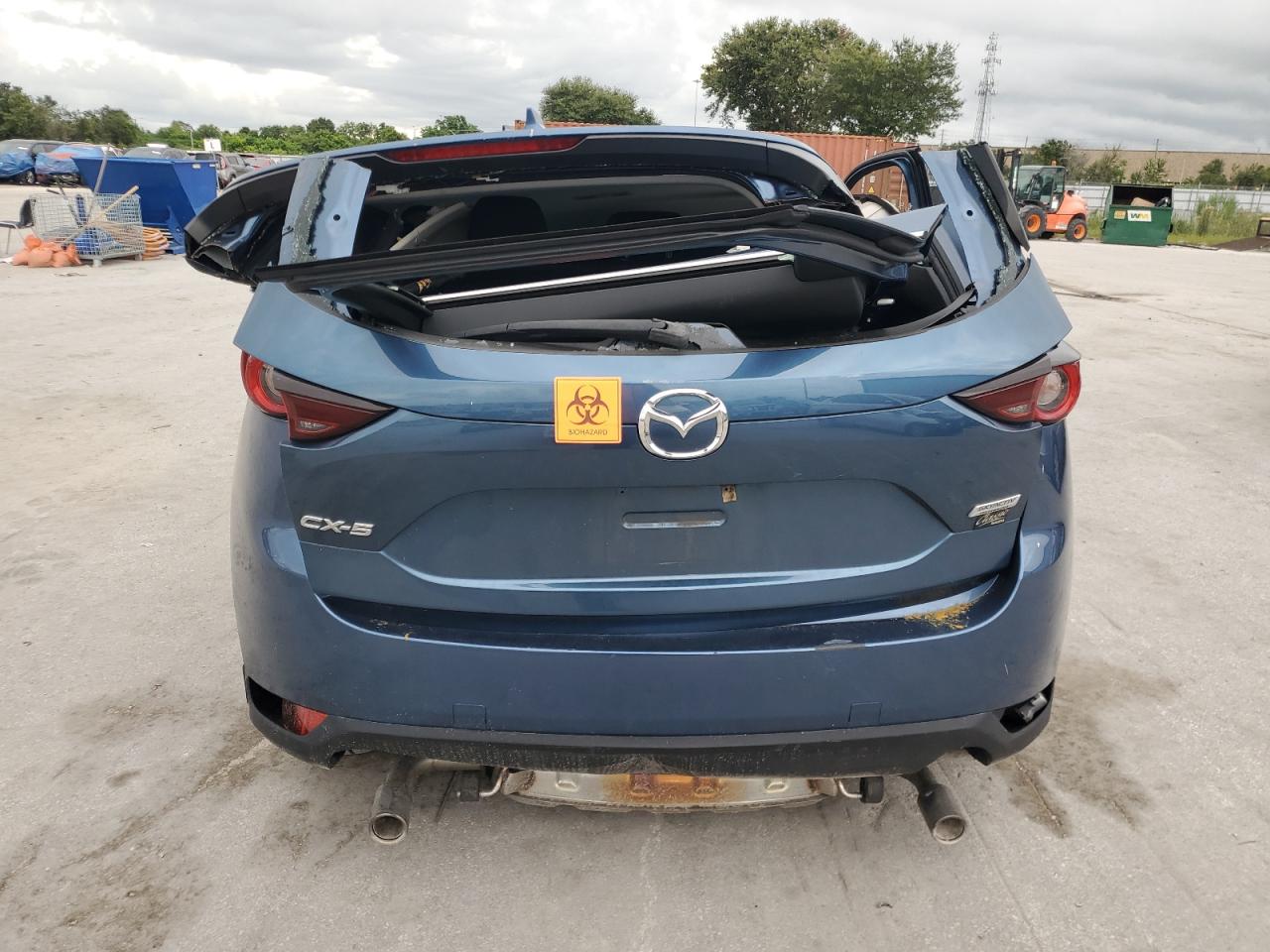 JM3KFABM6J1403738 2018 Mazda Cx-5 Sport