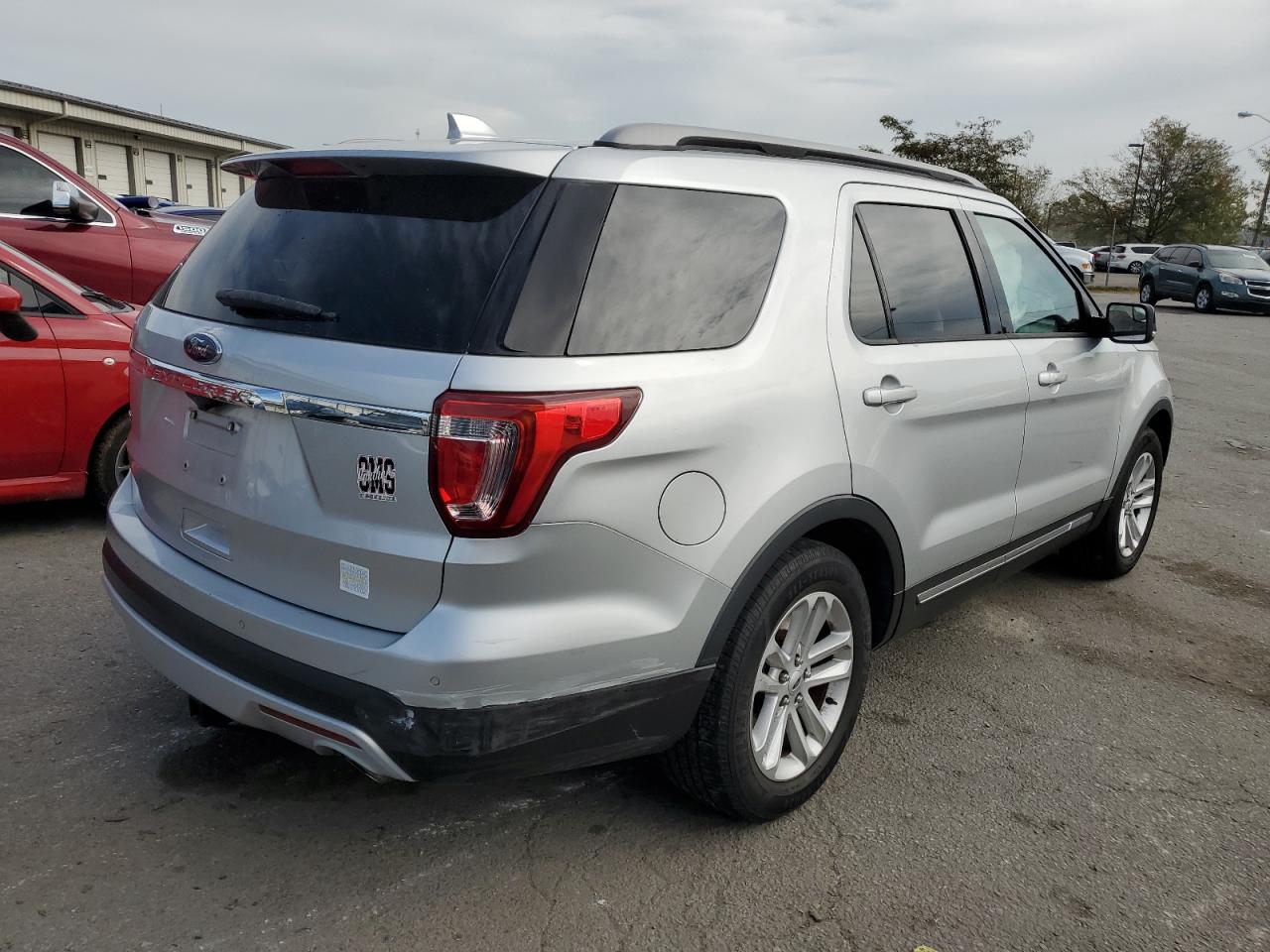 2017 Ford Explorer - Image 3