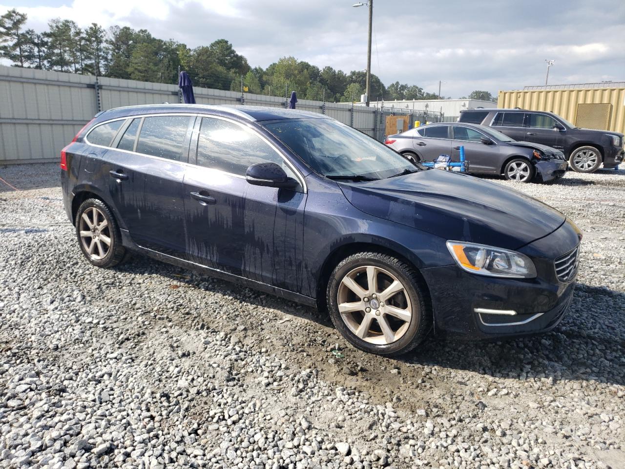 VIN YV140MEK0G1310506 2016 VOLVO V60 no.4