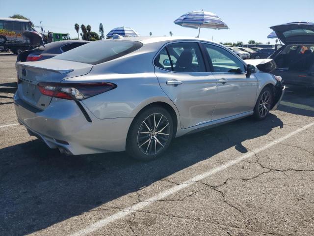 4T1G11AK5NU059168 Toyota Camry SE 3