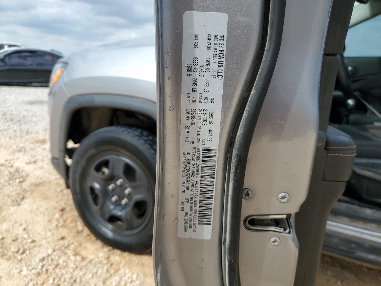 JEEP COMPASS 2018 VIN 3C4NJCABXJT226961 zdjęcie 13