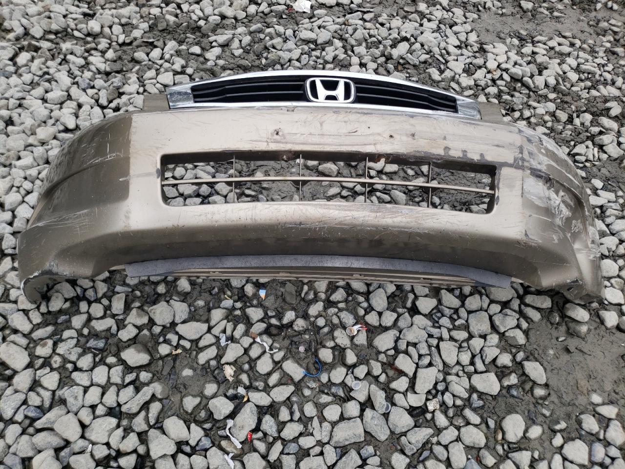 1HGCP2F3XAA109262 2010 Honda Accord Lx