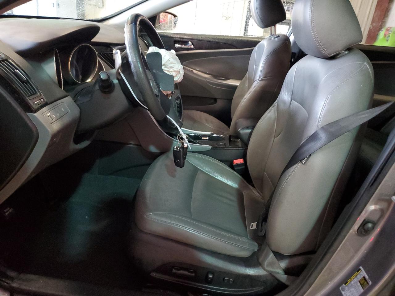 2013 Hyundai Sonata - Image 7