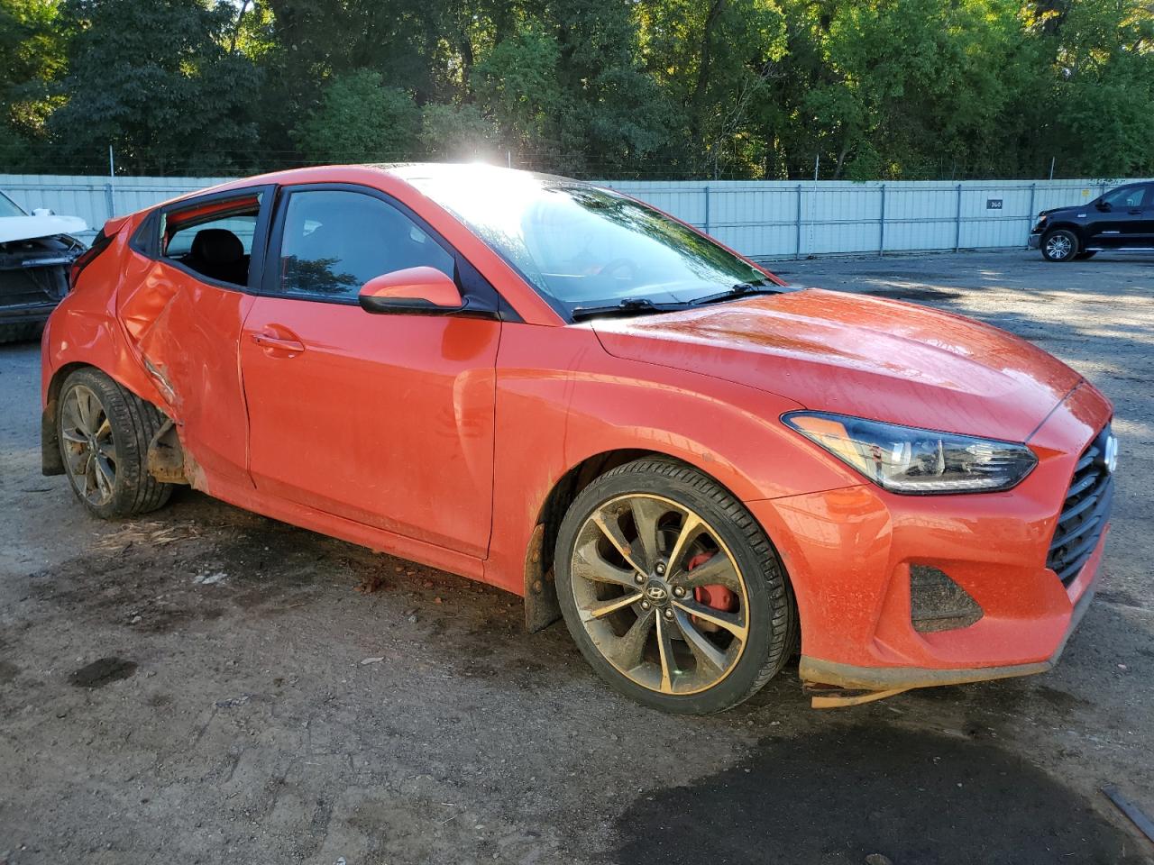 KMHTG6AFXLU029657 2020 Hyundai Veloster Base