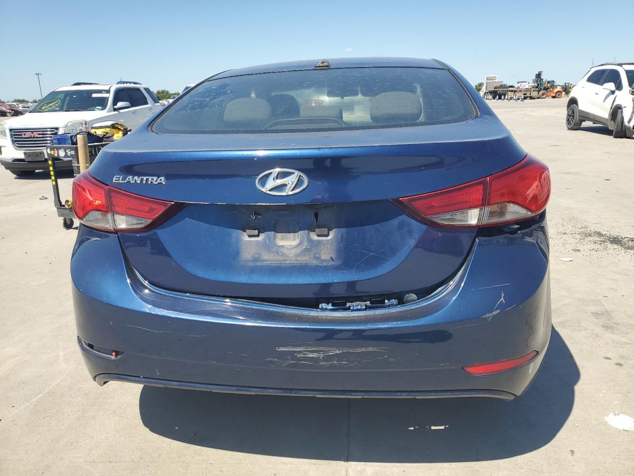 2016 Hyundai Elantra Se VIN: 5NPDH4AE1GH755604 Lot: 71892964