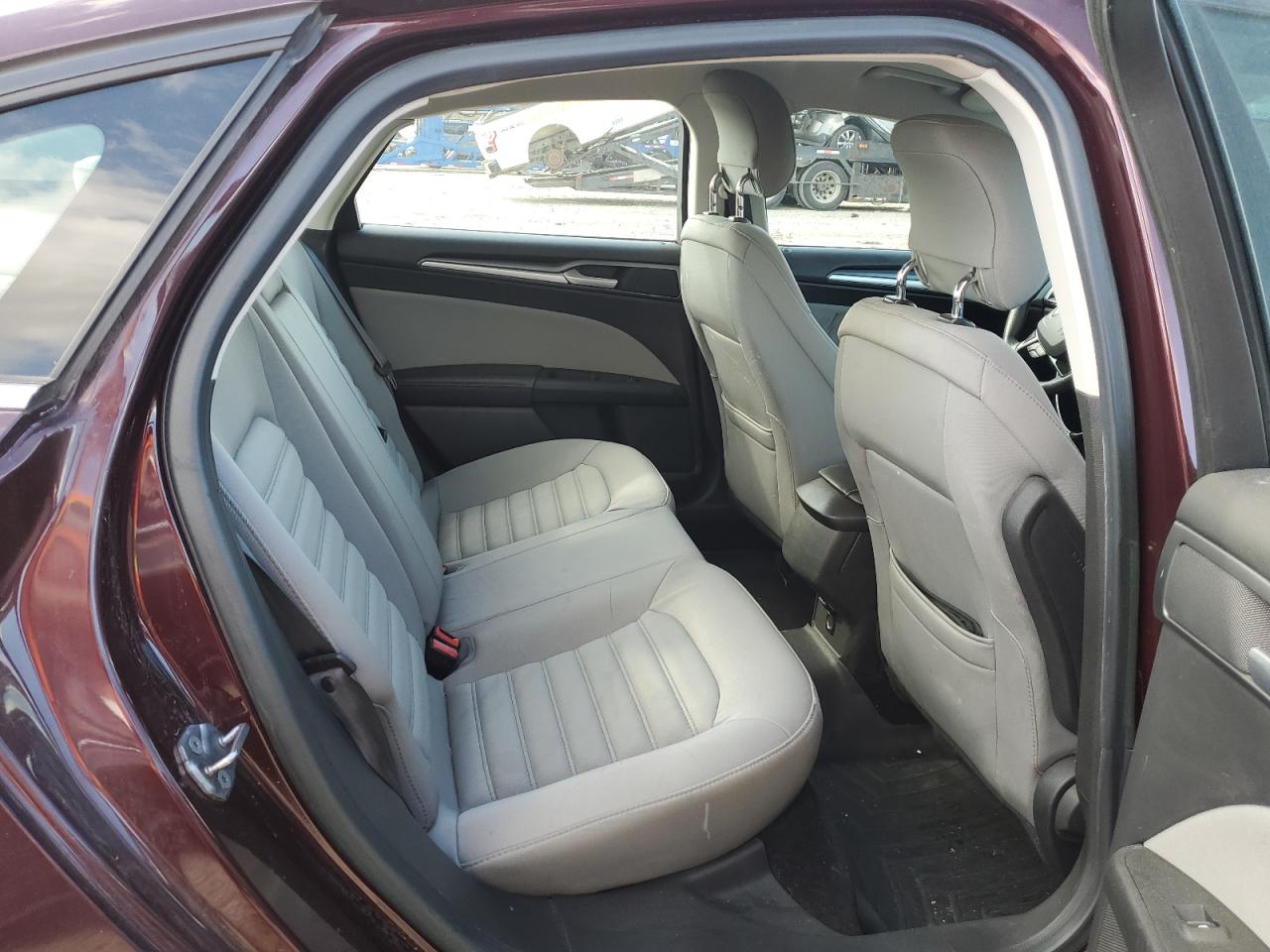 2013 Ford Fusion S VIN: 3FA6P0G70DR177135 Lot: 84877545