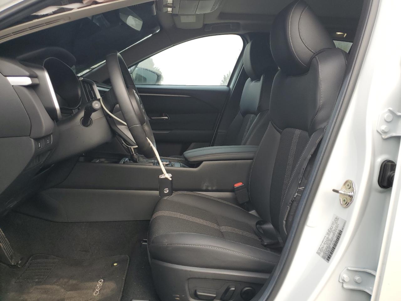 2024 Mazda CX-50 - Image 7