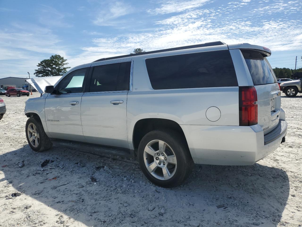 1GNSKJKC5FR205714 2015 Chevrolet Suburban K1500 Lt