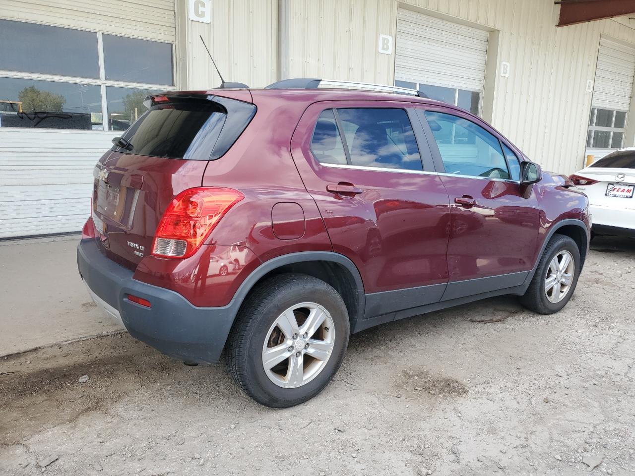 2016 Chevrolet Trax - Image 3