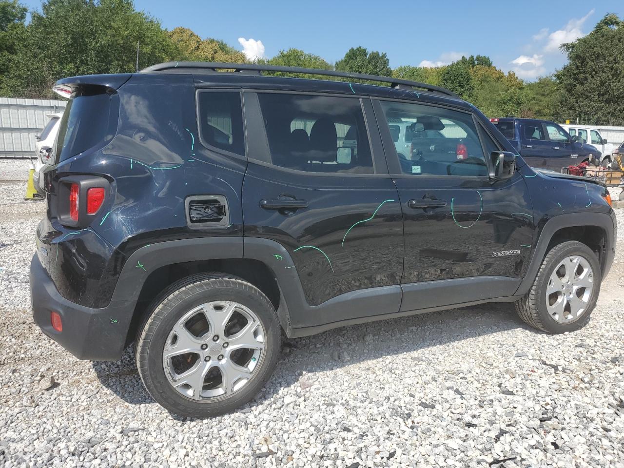 2019 Jeep Renegade - Image 3