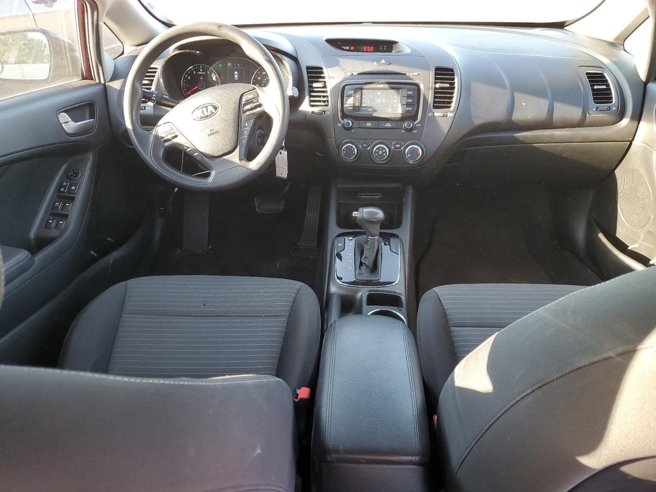 2017 Kia Forte Lx VIN: 3KPFL4A7XHE123778 Lot: 73037264