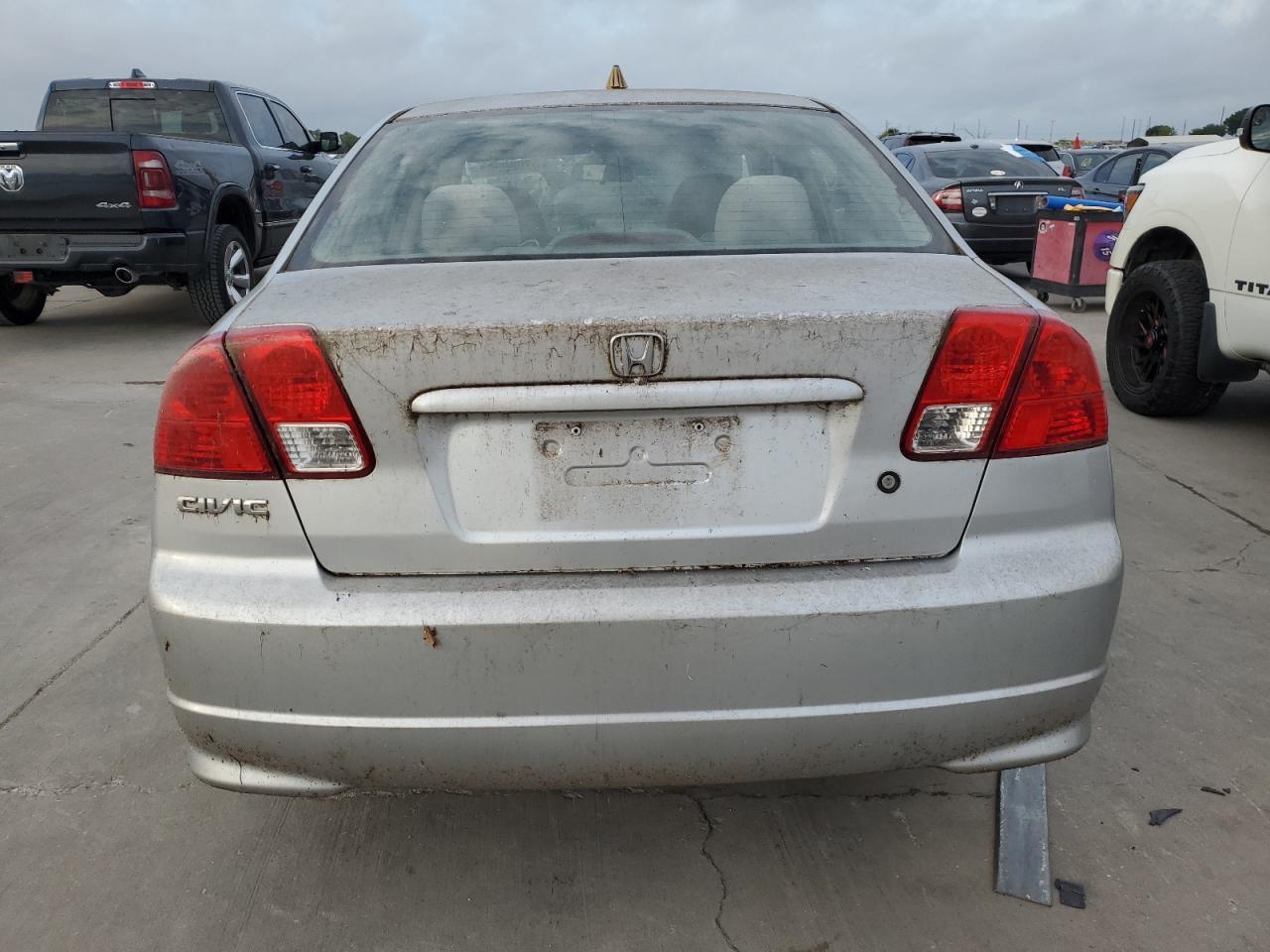 2004 Honda Civic Dx Vp VIN: 2HGES16394H622560 Lot: 73104654