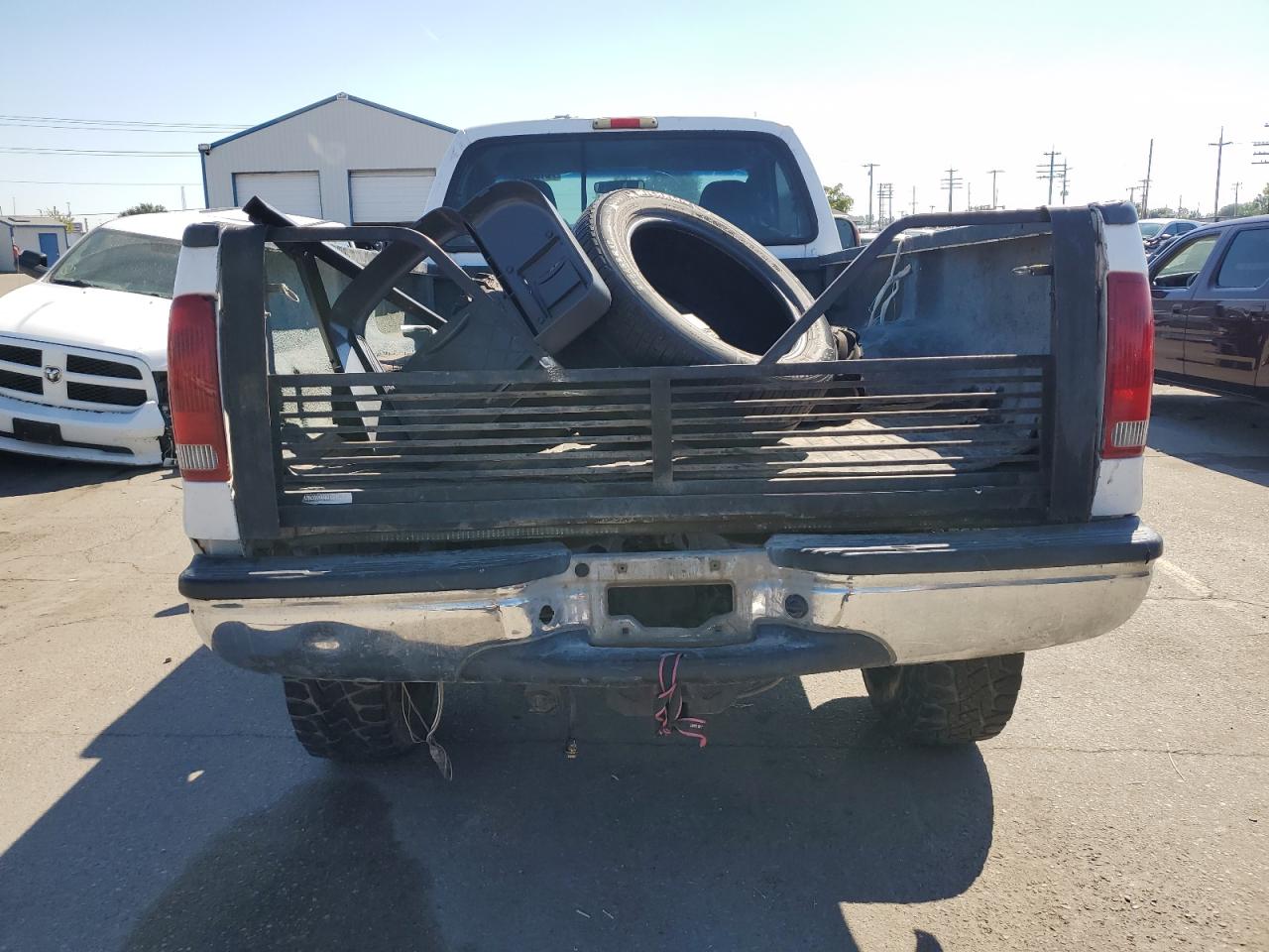 2004 Ford F250 Super Duty VIN: 1FTNF21L04EA49944 Lot: 72190684