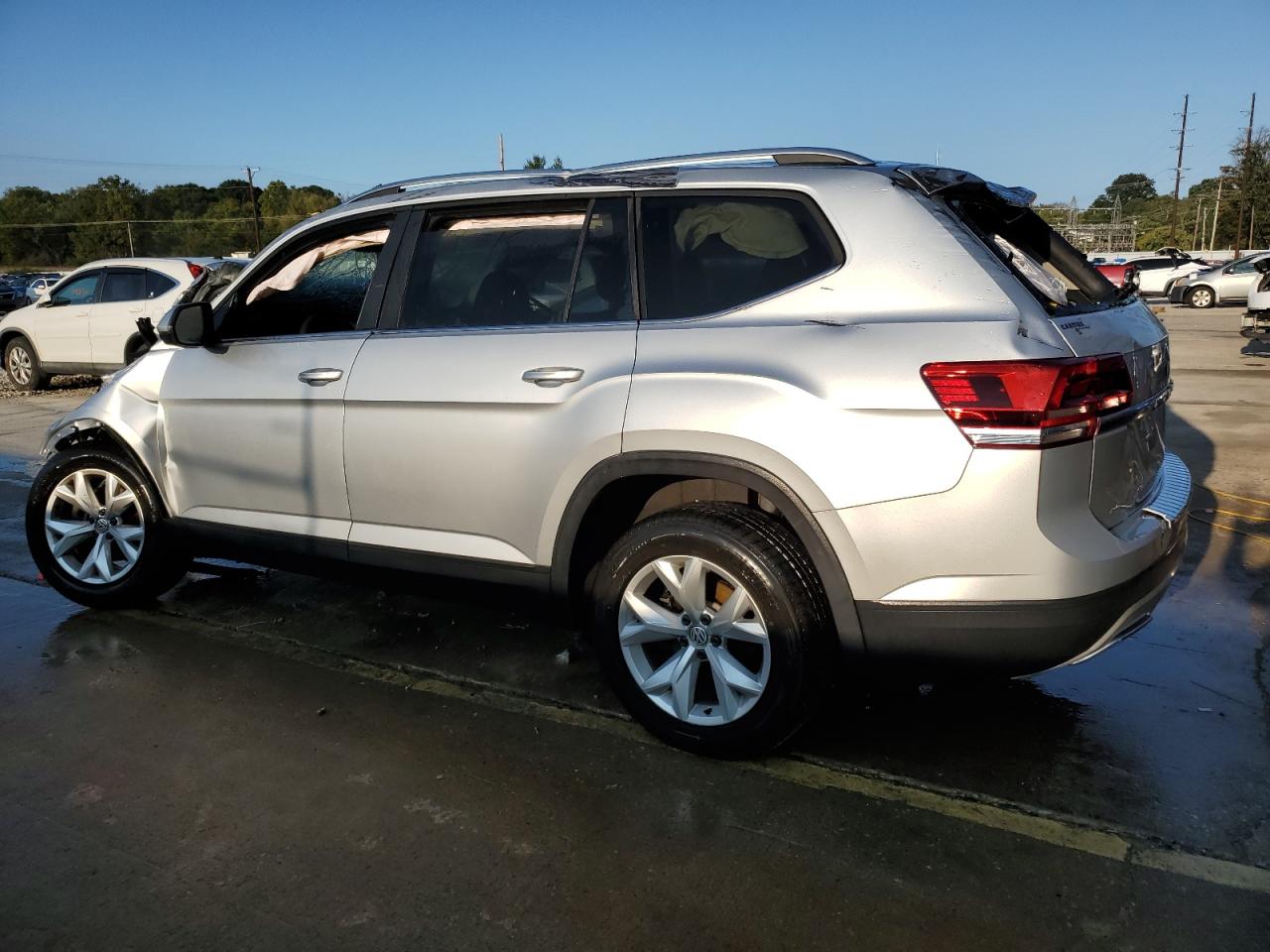 2019 Volkswagen Atlas - Image 2