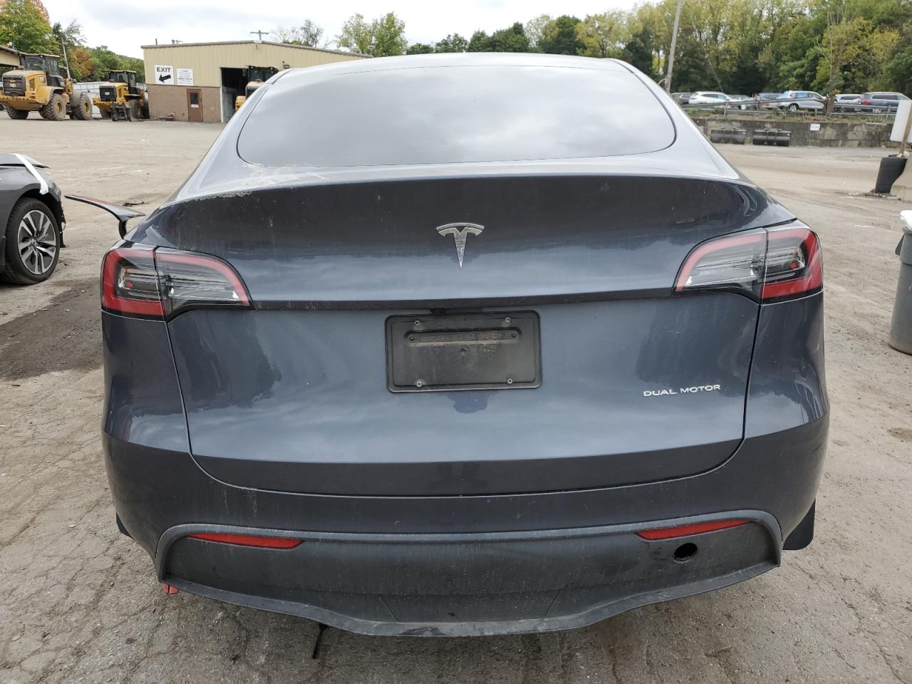 7SAYGDEEXPA138229 2023 Tesla Model Y