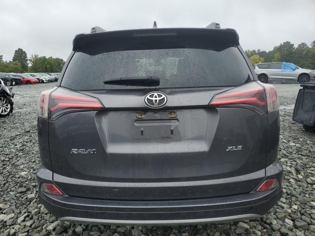 JTMWFREV9JJ753572 2018 Toyota Rav4 Adventure