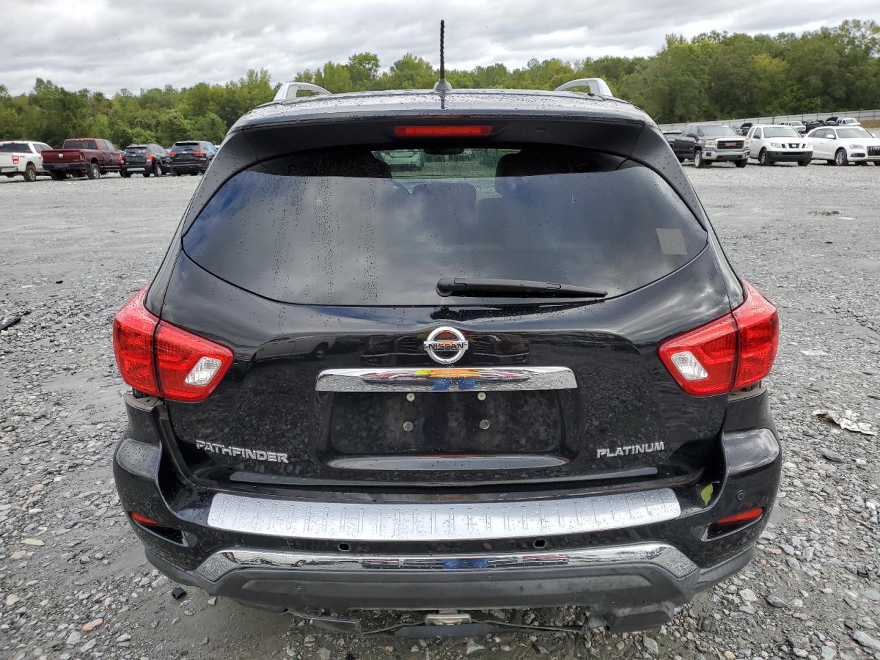 2018 Nissan Pathfinder S VIN: 5N1DR2MN1JC641579 Lot: 73297584