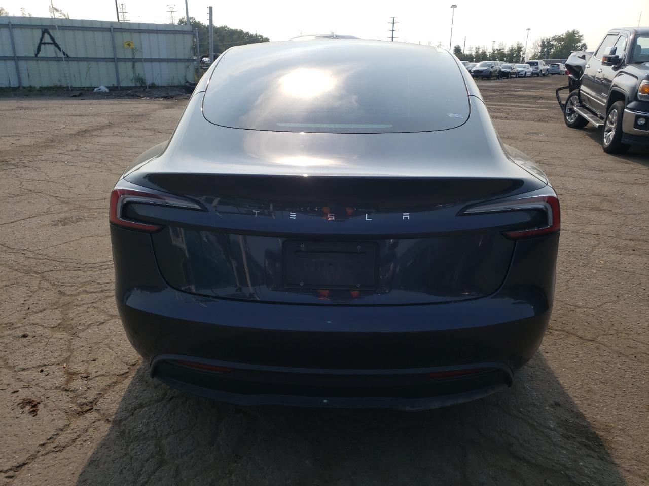 5YJ3E1EA8RF726578 2024 Tesla Model 3