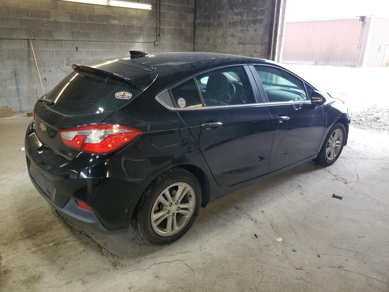 2017 Chevrolet Cruze - Image 3