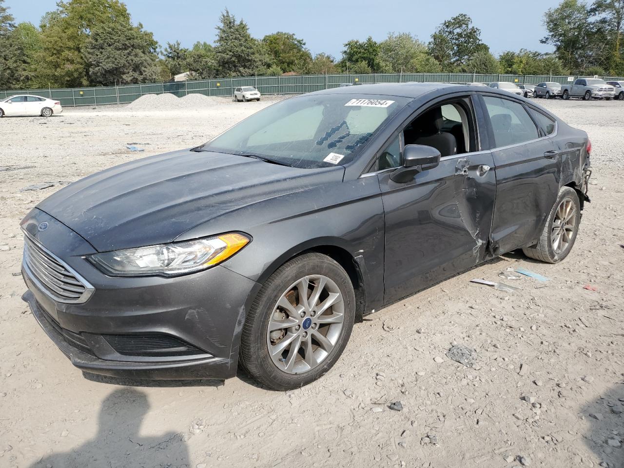 3FA6P0H72HR317058 2017 FORD FUSION - Image 1