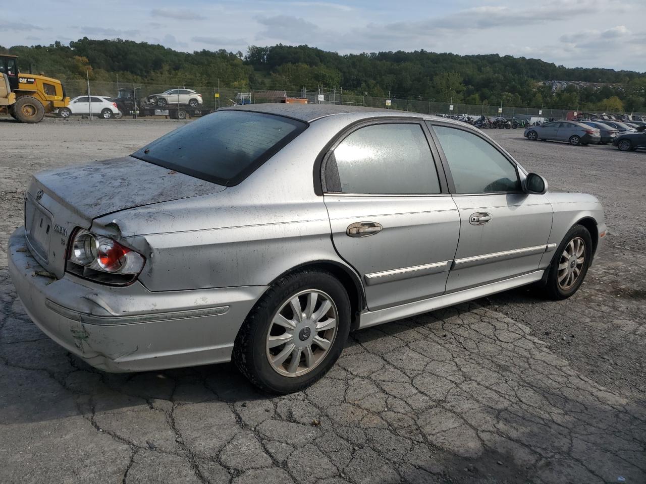 2003 Hyundai Sonata - Image 3
