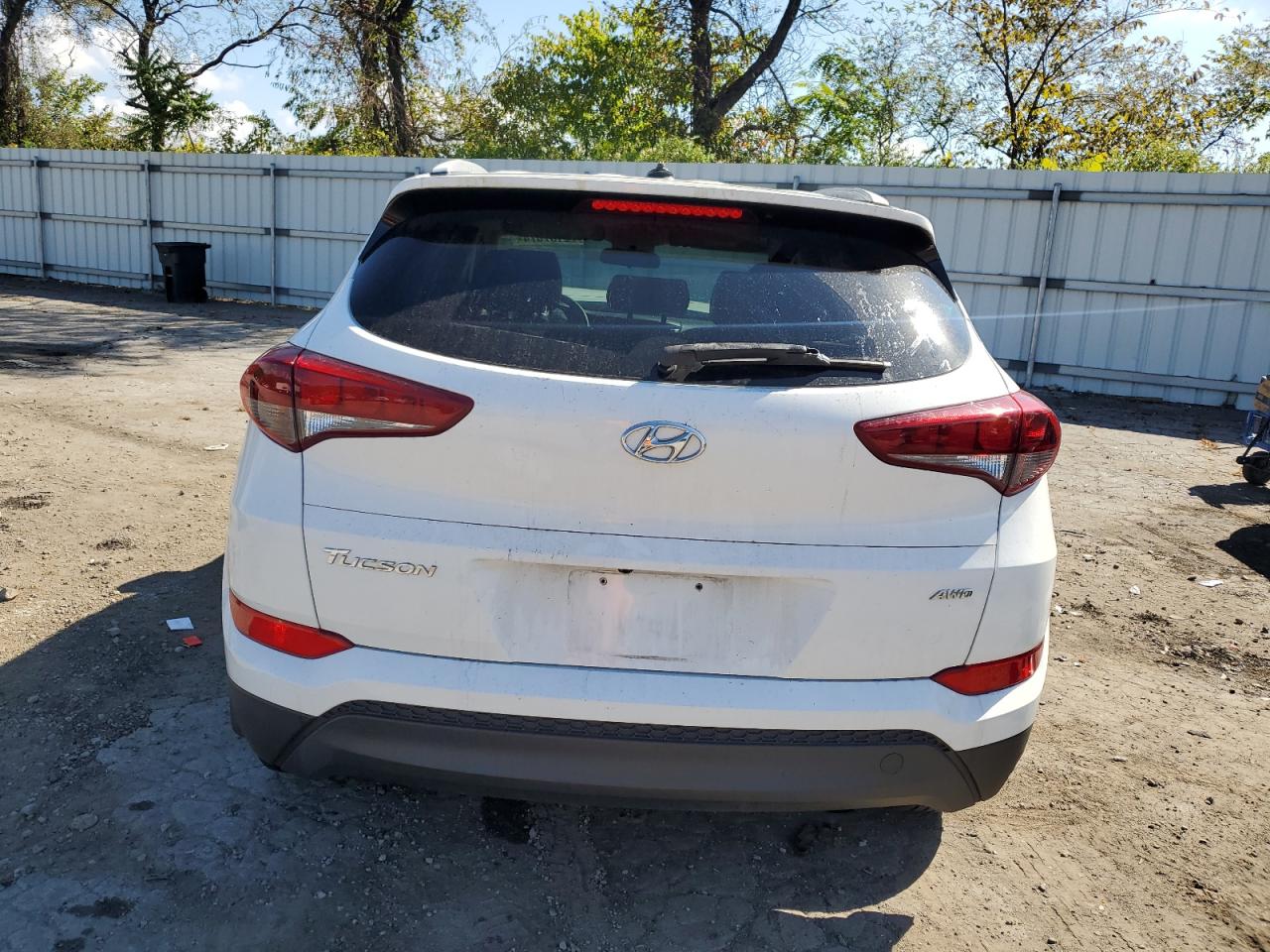 KM8J3CA48HU478424 2017 Hyundai Tucson Limited