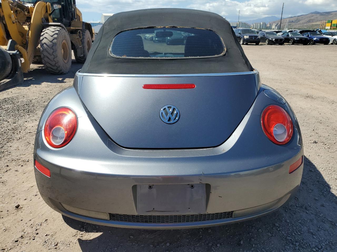 2006 Volkswagen New Beetle Convertible Option Package 2 VIN: 3VWSG31Y06M333795 Lot: 70720904