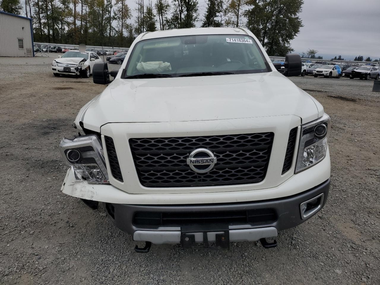 1N6AA1F41JN519836 2018 Nissan Titan Xd Sl