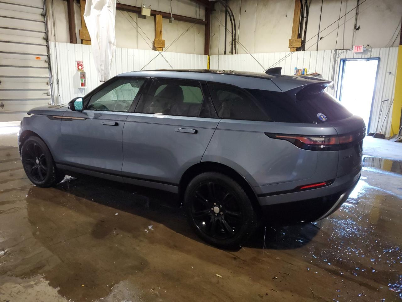 2022 Land Rover Range Rover Velar R-Dynamic S VIN: SALYT2EX2NA347092 Lot: 71014394