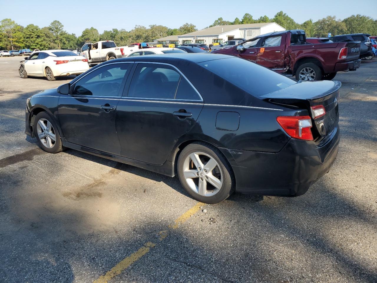 2014 Toyota Camry L VIN: 4T1BF1FKXEU365190 Lot: 72693734