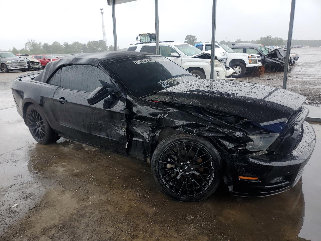 VIN 1ZVBP8FF8D5218370 2013 FORD MUSTANG no.4